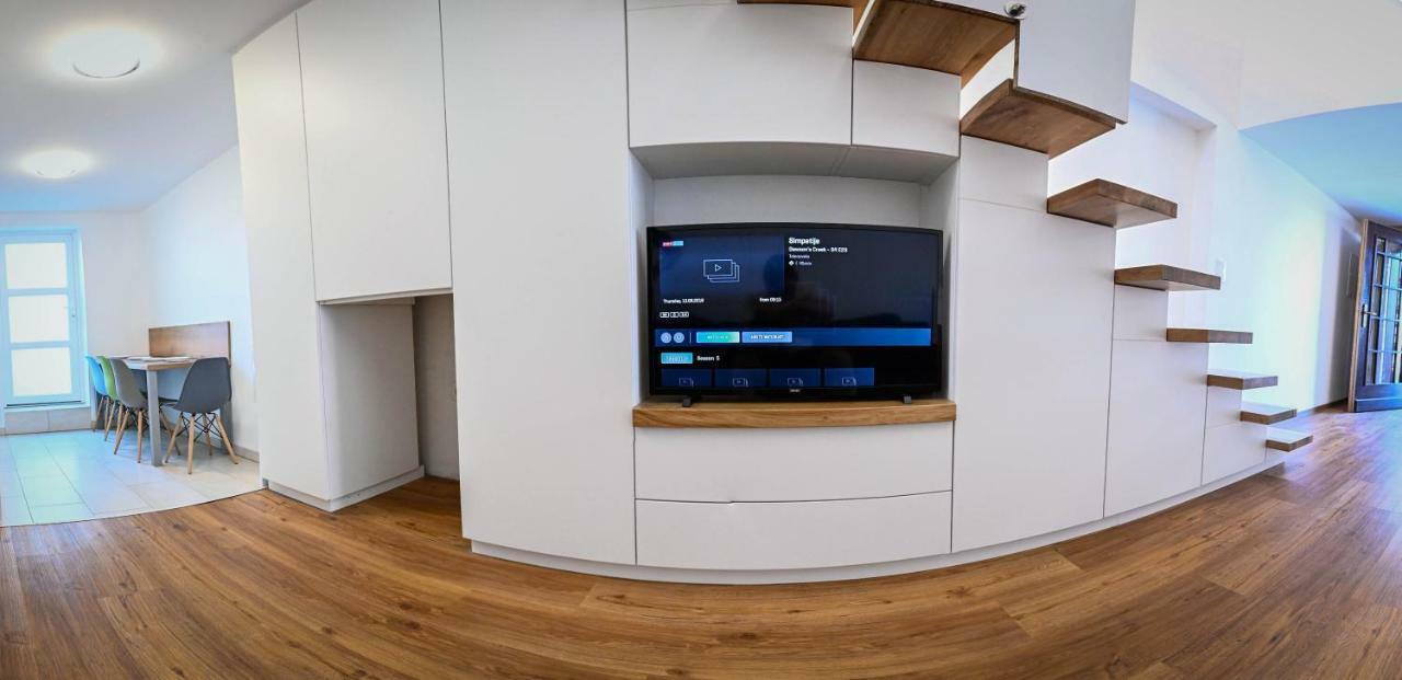 Casa Ax Apartment Maribor Ngoại thất bức ảnh