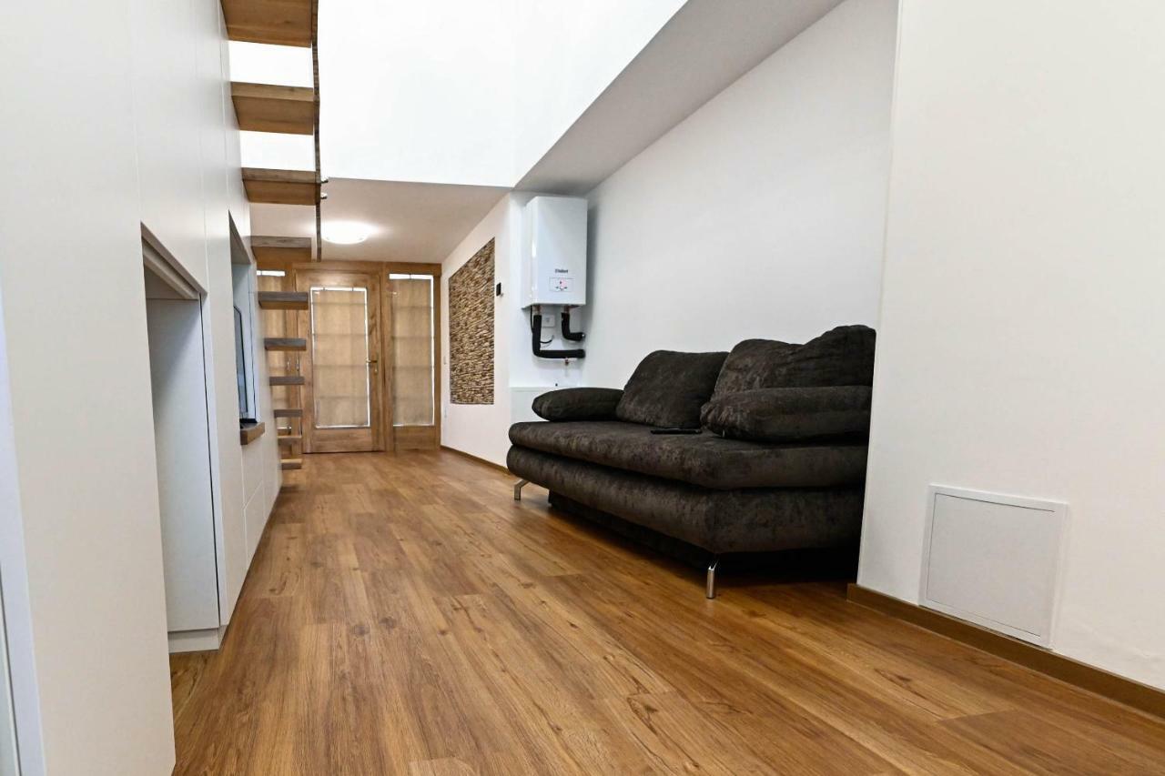 Casa Ax Apartment Maribor Ngoại thất bức ảnh